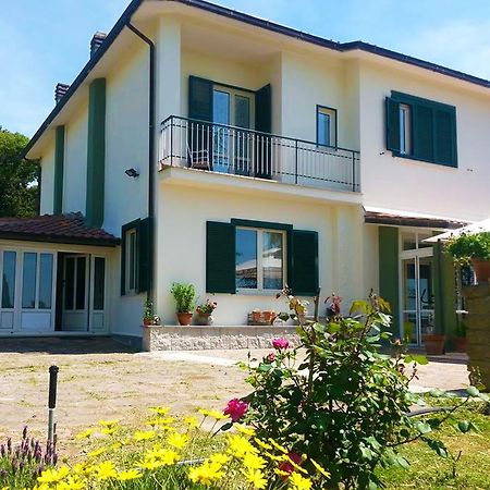 Bed And Breakfast Romantica Evasione Sutri Kültér fotó