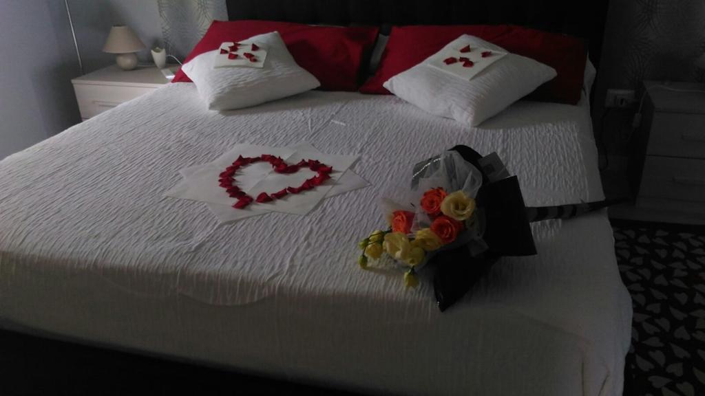 Bed And Breakfast Romantica Evasione Sutri Kültér fotó