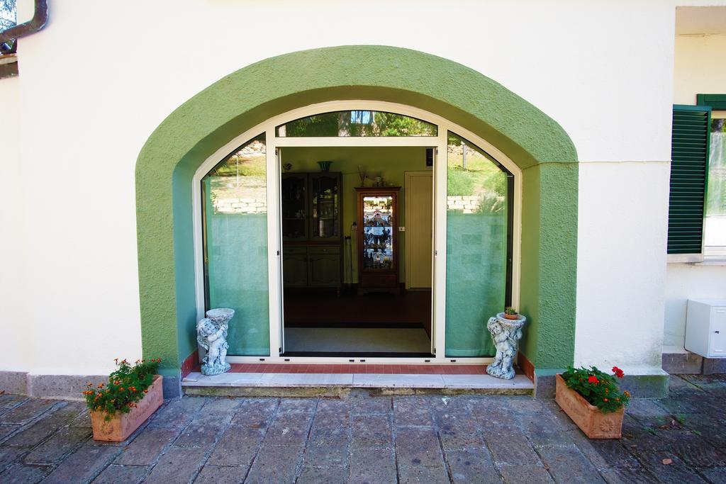 Bed And Breakfast Romantica Evasione Sutri Kültér fotó