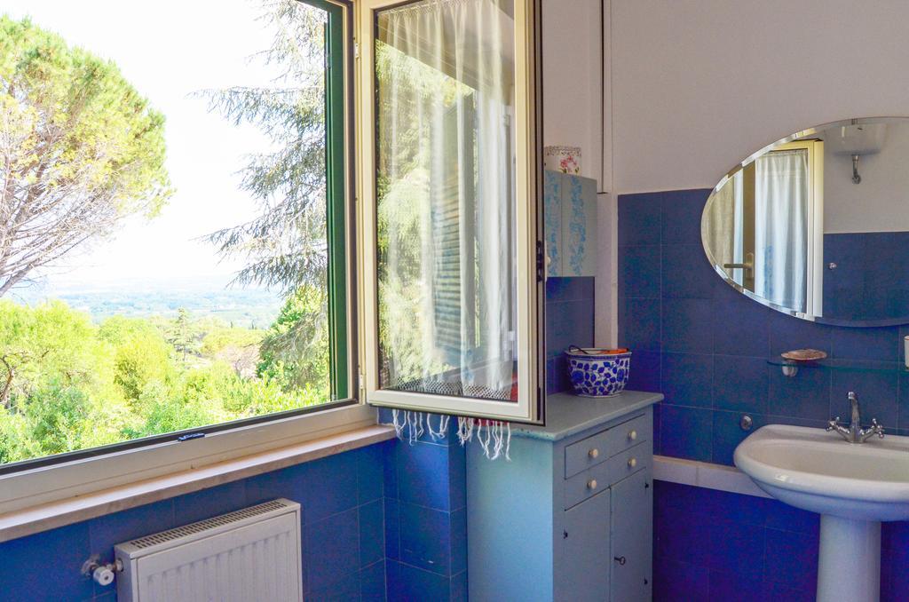 Bed And Breakfast Romantica Evasione Sutri Kültér fotó